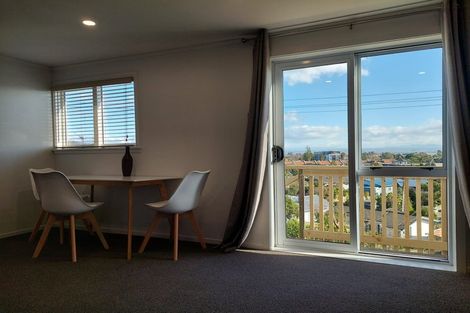 Photo of property in 10 Bisley Avenue, Moana, Nelson, 7011