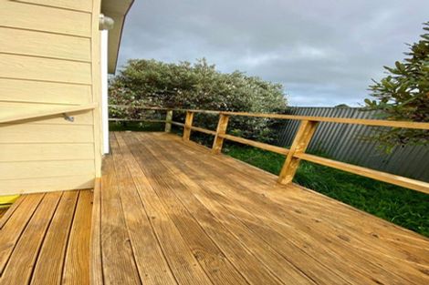 Photo of property in 7 Exeter Crescent, Takaro, Palmerston North, 4412