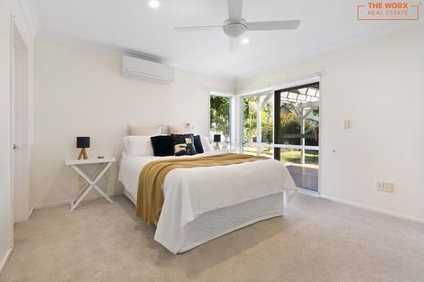 Photo of property in 6 Aristoy Close, Conifer Grove, Takanini, 2112