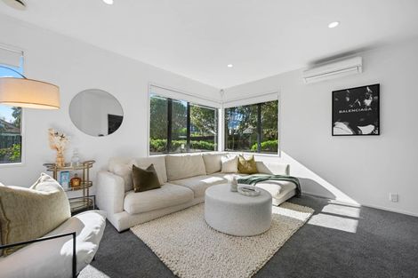 Photo of property in 27 Delamare Road, St Andrews, Hamilton, 3200