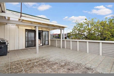 Photo of property in 20 Ransom Smyth Drive, Goodwood Heights, Auckland, 2105