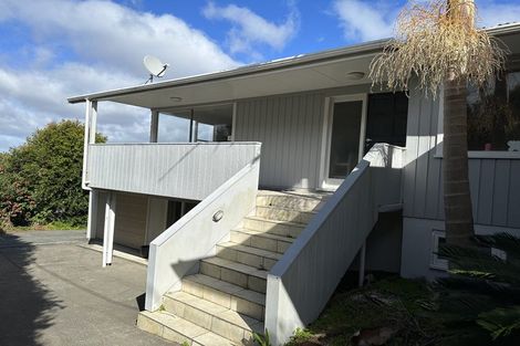 Photo of property in 158 Carlisle Road, Northcross, Auckland, 0632