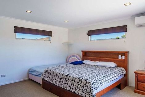 Photo of property in 7a Chester Place, Taradale, Napier, 4112