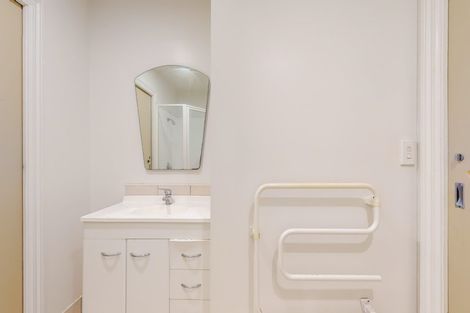 Photo of property in Renwick Apartments, 99u7 Dixon Street, Te Aro, Wellington, 6011
