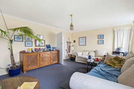 Photo of property in 47 Shackleton Street, New Brighton, Christchurch, 8061