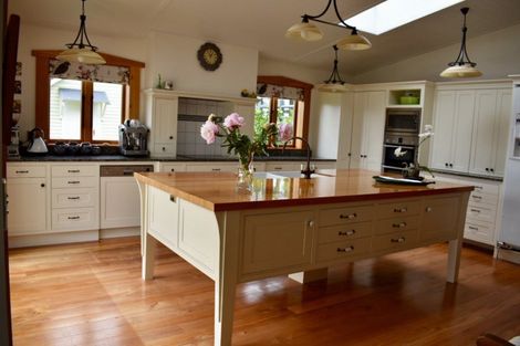 Photo of property in 65 Russell Street, Westport, 7825