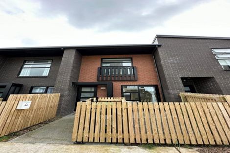 Photo of property in 54 Rauemi Way, Te Atatu South, Auckland, 0610