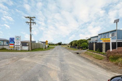 Photo of property in 6 Beach Road, Porangahau, 4293