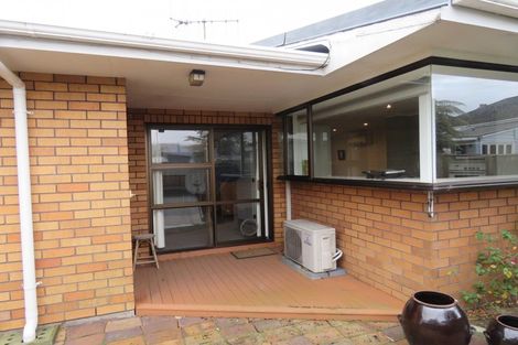 Photo of property in 12 Fonblanque Street, Westport, 7825