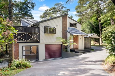 Photo of property in 200 Atkinson Road, Titirangi, Auckland, 0604