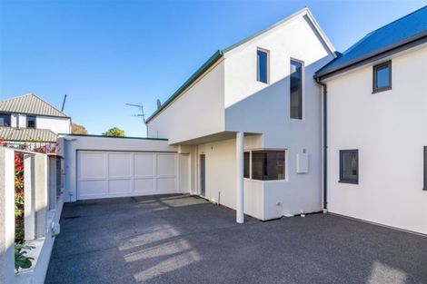 Photo of property in 2/89 Waimairi Road, Upper Riccarton, Christchurch, 8041