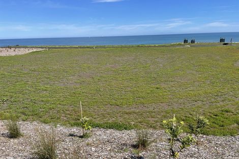 Photo of property in 3 Te Umu Hapuku Lane, Waiwhakaiho, 4312