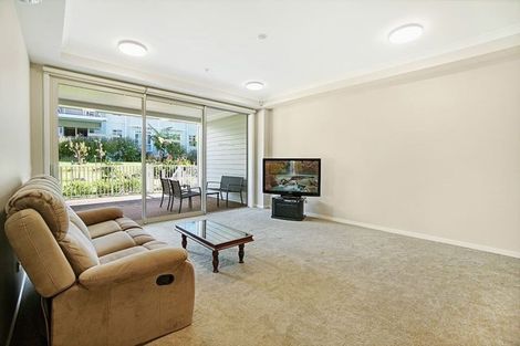 Photo of property in 217 Hibiscus Drive, Orewa, 0931