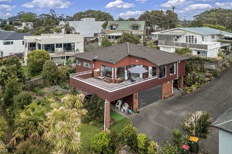 Photo of property in 2/51 Deep Creek Road, Waiake, Auckland, 0630