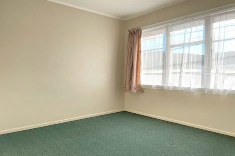 Photo of property in 35 Dunns Street, Silverstream, Upper Hutt, 5019
