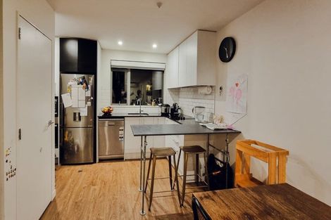 Photo of property in 16/31u Princess Terrace, Newtown, Wellington, 6021