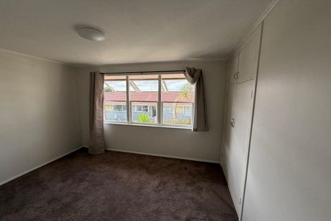Photo of property in 4 Cotton Place, Opaheke, Papakura, 2113
