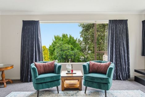 Photo of property in 30 Aiken Road, Saint Johns Hill, Whanganui, 4501