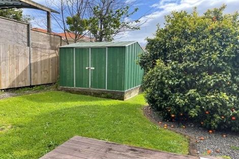 Photo of property in 1 Dunrobin Place, Avonhead, Christchurch, 8042