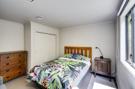 Photo of property in 49 Chaucer Road, Hospital Hill, Napier, 4110