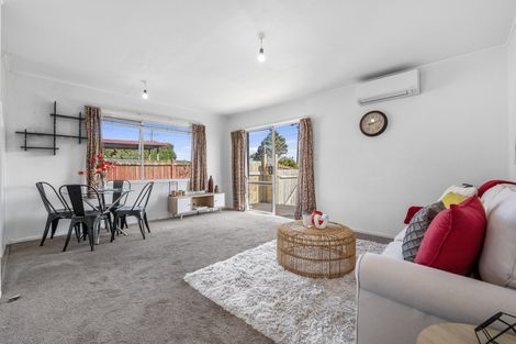 Photo of property in 1/56 Rimu Street, New Lynn, Auckland, 0600