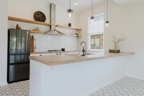 Photo of property in 24 Albert Street, Saint Clair, Dunedin, 9012