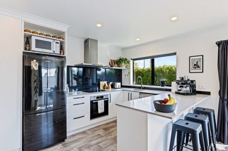Photo of property in 41b James Street, Inglewood, 4330