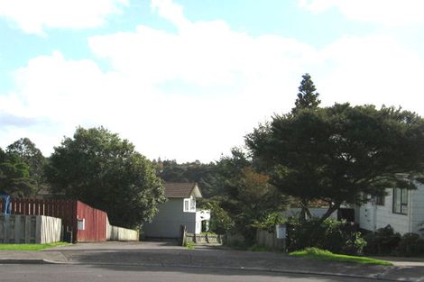 Photo of property in 11 Crieff Place, Te Atatu Peninsula, Auckland, 0610