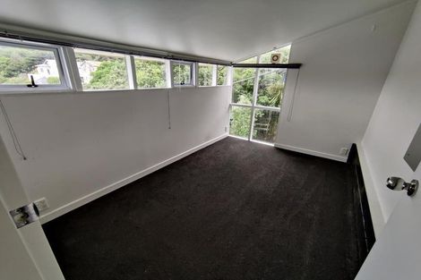 Photo of property in 57 Clarence Street, Brooklyn, Wellington, 6021