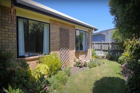 Photo of property in 2/152 Hoon Hay Road, Hoon Hay, Christchurch, 8025