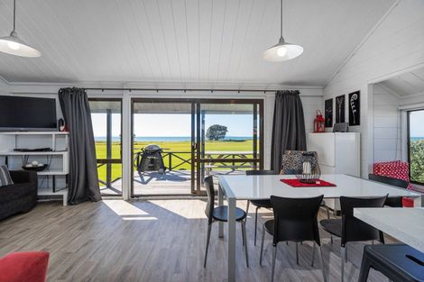 Photo of property in 114 Totara Place, Matarangi, Whitianga, 3592