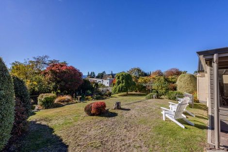 Photo of property in 8 Kennedy Crescent, Wanaka, 9305