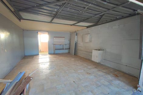Photo of property in 2/352 Glenfield Road, Glenfield, Auckland, 0629