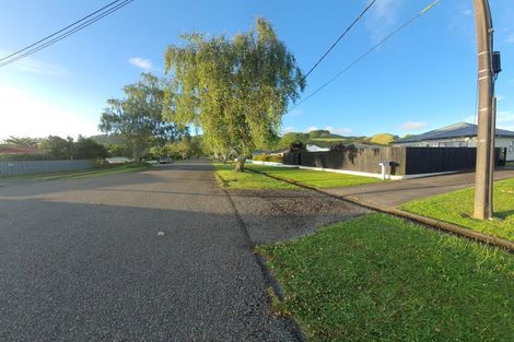 Photo of property in 16 Quick Avenue, Aramoho, Whanganui, 4500