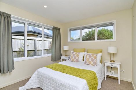 Photo of property in 8 Booth Way, Belfast, Christchurch, 8051