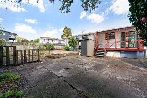Photo of property in 9 Garelja Road, Henderson, Auckland, 0612