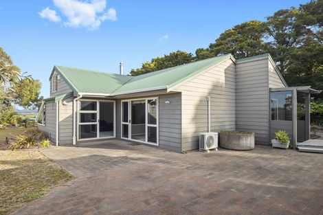 Photo of property in 202 Masters Road, Waiuku, 2682