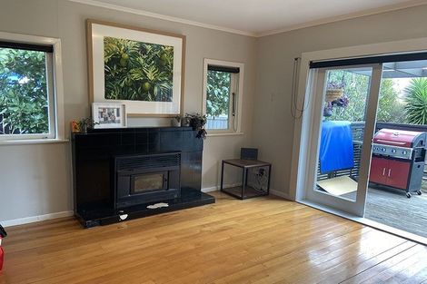 Photo of property in 1/16 Pooks Road, Ranui, Auckland, 0612