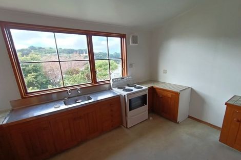 Photo of property in 143 Tasman Street, Mount Cook, Wellington, 6021