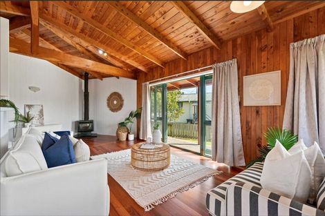 Photo of property in 8 Stonehaven Drive, Maungakaramea, Whangarei, 0178