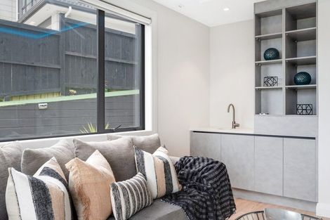 Photo of property in 4 Hapukupuku Avenue, Beachlands, Auckland, 2018