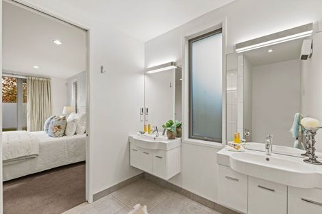 Photo of property in 154 Clyde Road, Burnside, Christchurch, 8053