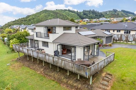 Photo of property in 9 Colin Guppy Crescent, Riverstone Terraces, Upper Hutt, 5018