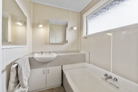 Photo of property in 81 Kiwi Road, Raumati Beach, Paraparaumu, 5032