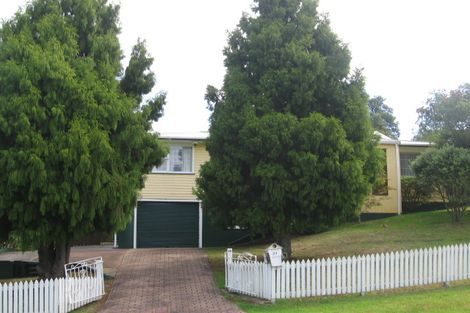 Photo of property in 24 Hilling Street, Titirangi, Auckland, 0604