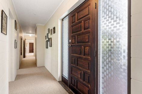 Photo of property in 115 Linton Crescent, Whangamata, 3620