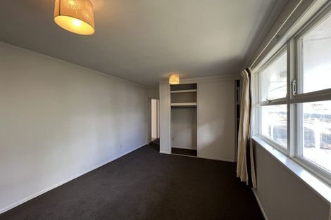 Photo of property in 25 Marewa Street, Te Atatu South, Auckland, 0610