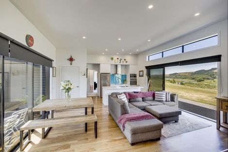 Photo of property in 8 Riverview Drive, Otane, 4277