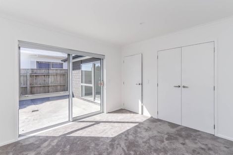 Photo of property in 44a&b Egmont Road, Waiwhakaiho, New Plymouth, 4312