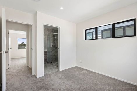 Photo of property in 451a Massey Road, Mangere East, Auckland, 2024